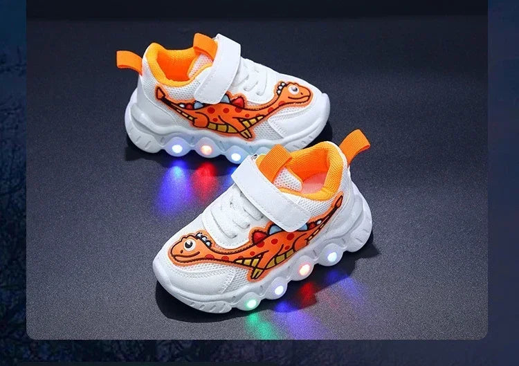 LED-barn søte tegneserie gutter casual joggesko for barn sko jente mesh pustende belysning sko baby opplyst sko