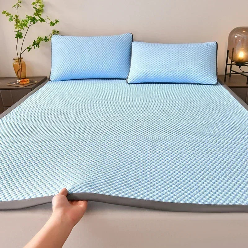 Cooling Mattress Smooth Air Condition Comforter Lightweight Cushion Cool Feeling Fibre Skin-friendly Breathable Mat Pad 1Pc