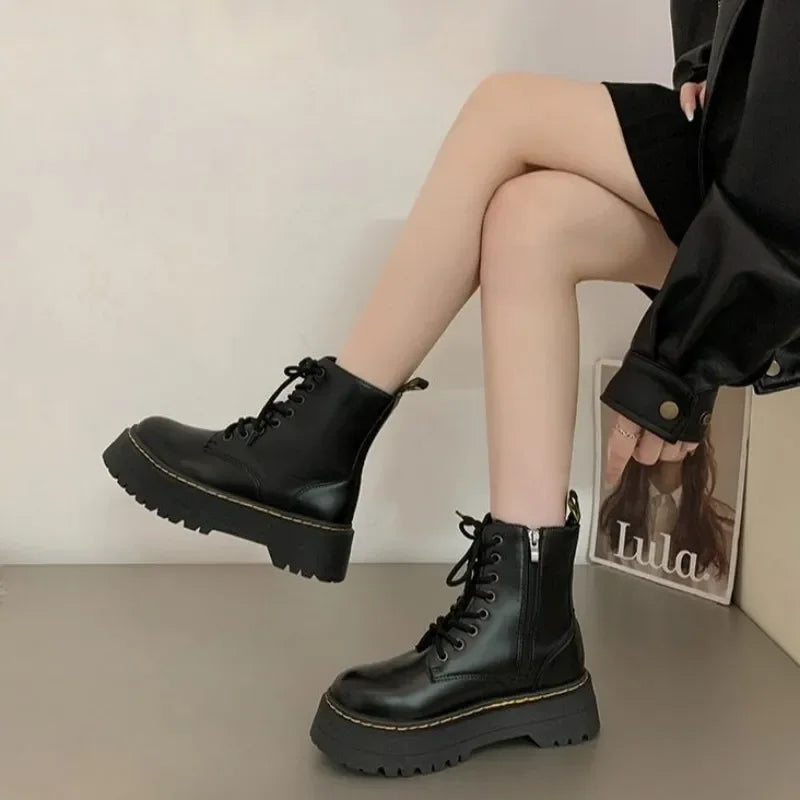 Women Fashion Boots Casual Shoes Woman Leather Chelsea Ladie Classic Punk Female Goth High Platform Boots Women Botas Mujer