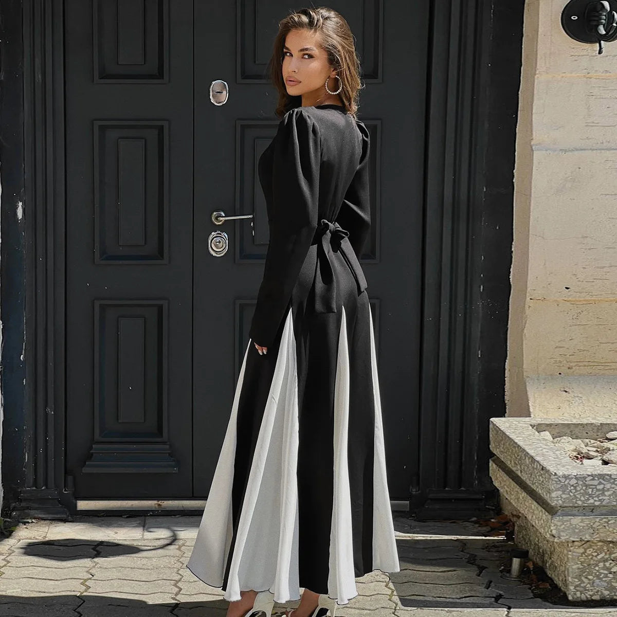 Women's Clothing Spring and Summer New Temperament Fashion Celebrity Style Contrasting Color Mid-waist Lace-up Dress