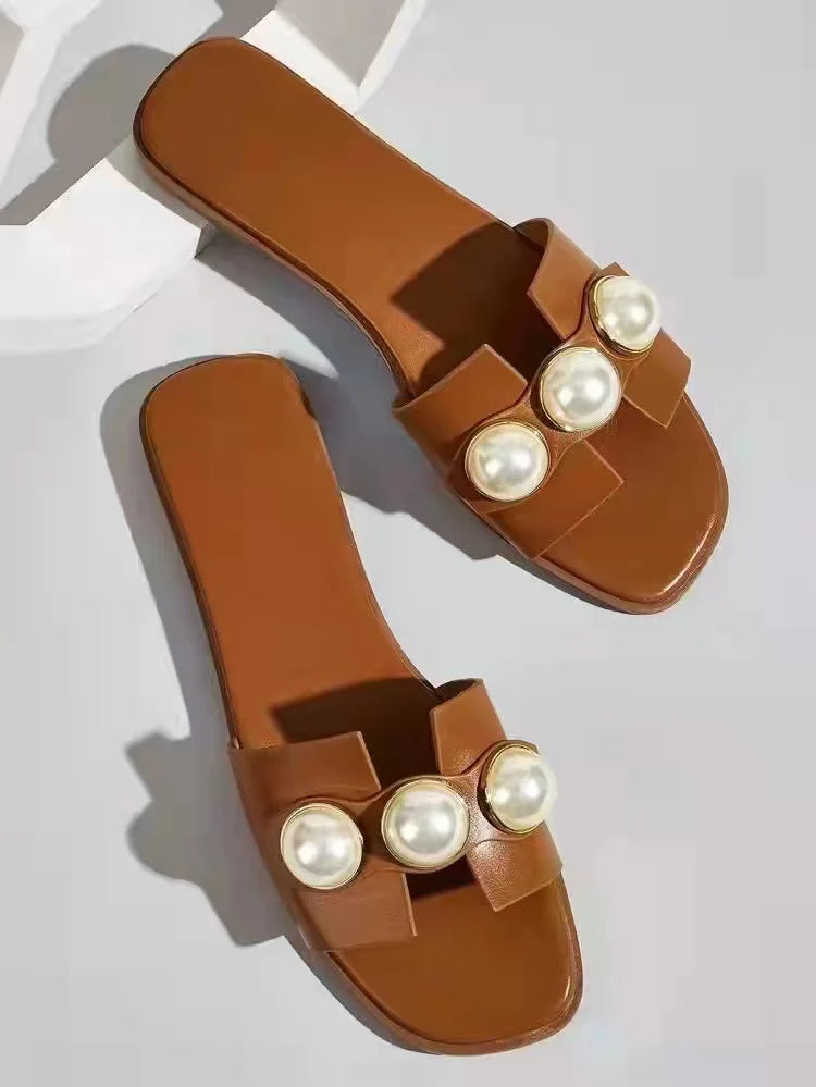 Slippers Women New Flat Slippers Party Shoes Fashion Pearl Sandals Slippers Roman Women Flip-Flops Casual Beach Shoes Trend