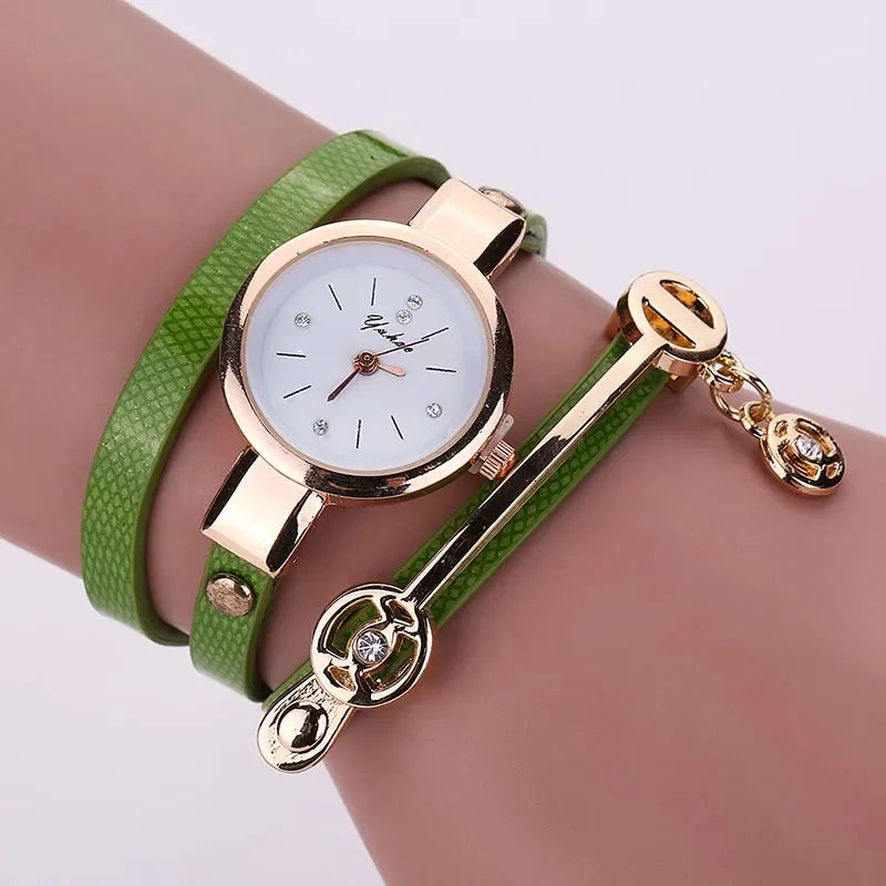 Fashion Women Bracelet Watch Gold Quartz Watches Wristwatch Women Dress Leather Casual Bracelet Ladies Watches Hot Selling Gift