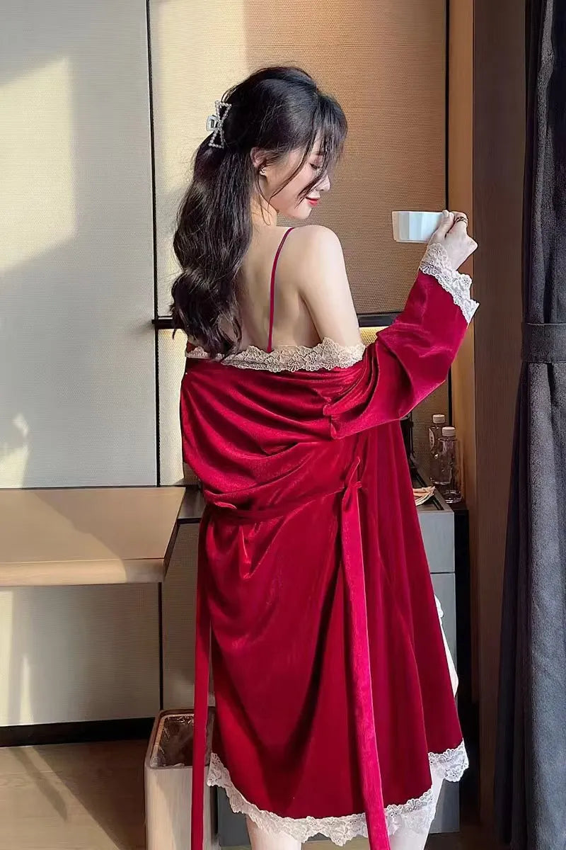 Women's Pajamas Set Sexy Female Winter And Fall Pure Desire Long-sleeved Set Of Velvet With Corset Pads Halter Nightgown Robe