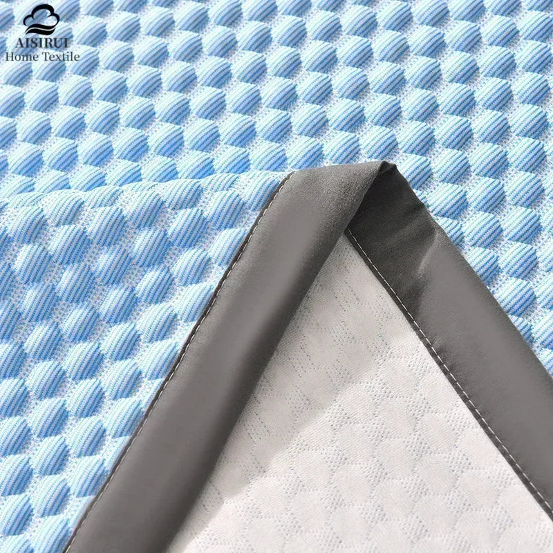 Cooling Mattress Smooth Air Condition Comforter Lightweight Cushion Cool Feeling Fibre Skin-friendly Breathable Mat Pad 1Pc