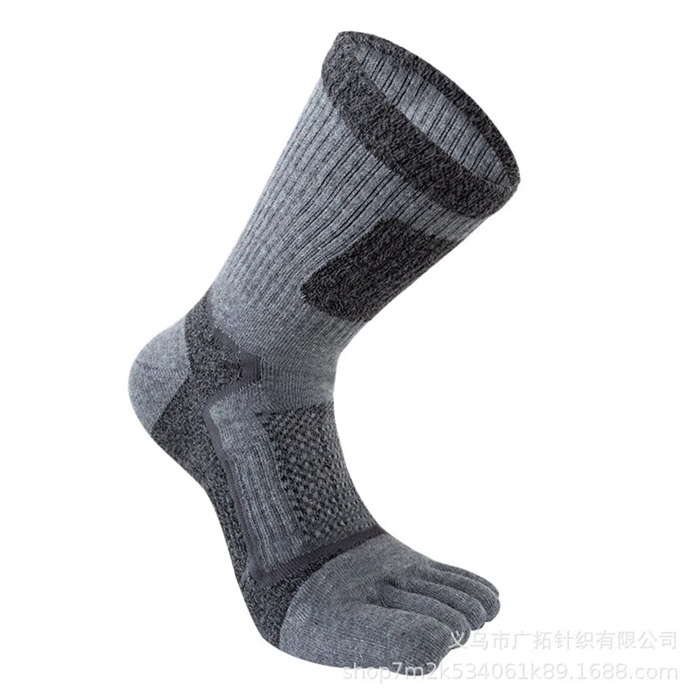 New Five Finger Socks For Man Combed Cotton Colorful Breathable Sweat Deodorant Antibacterial Fashion Sport Socks With Toes