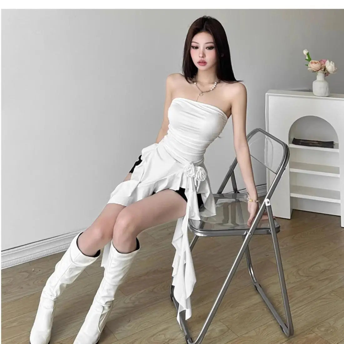 Women Bustier Tops Irregular 3D Roses Ruffle Slim Aesthetic Summer Chic Streetwear Tops Solid Red Womenswear Black White Sexy