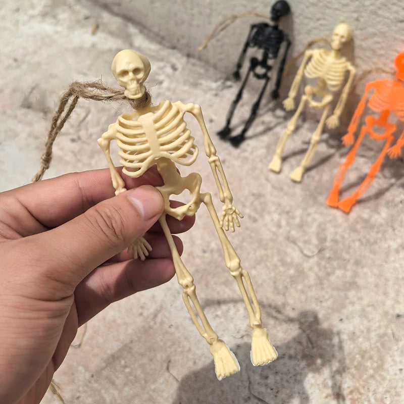 6pcs Scary Hanging Skeleton with Ropes Halloween Party Decoration Plastic Skull Home Garden Haunted House Props Kids Toy Gifts