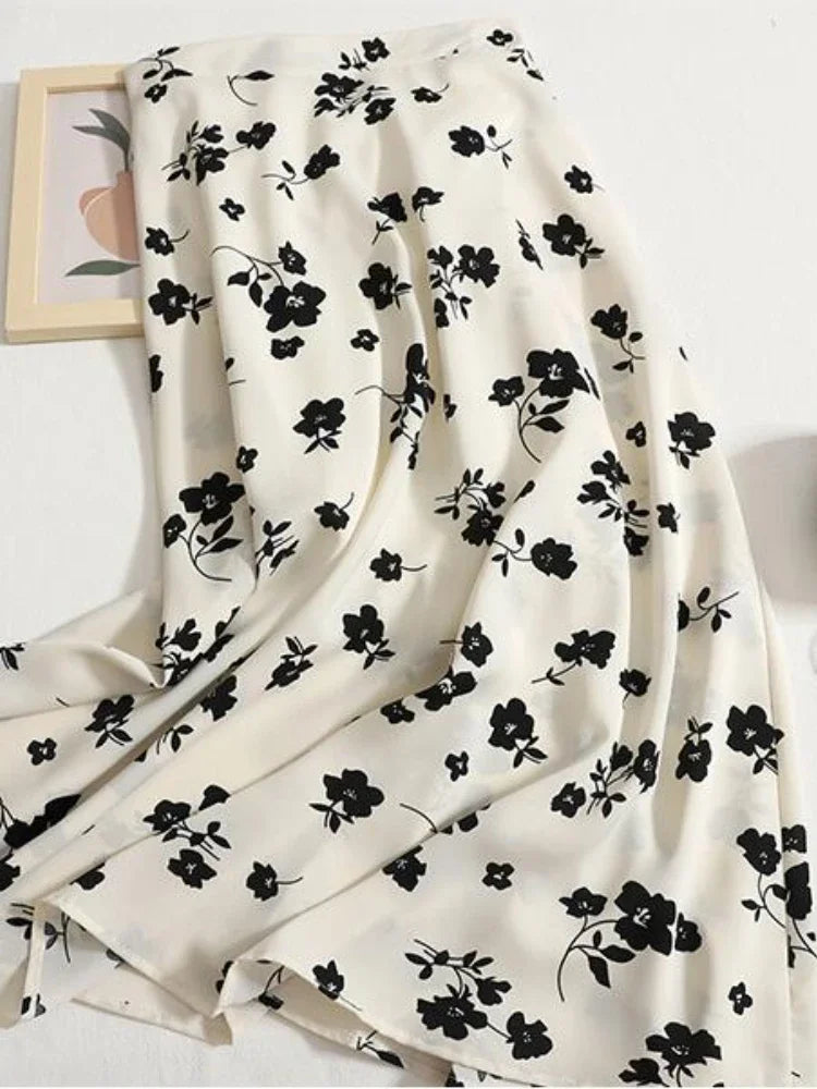 Woman Skirt Summer New Korean Ins Fashion Temperament Gentle Vintage Floral Slim Versatile High Waist Female Skirt