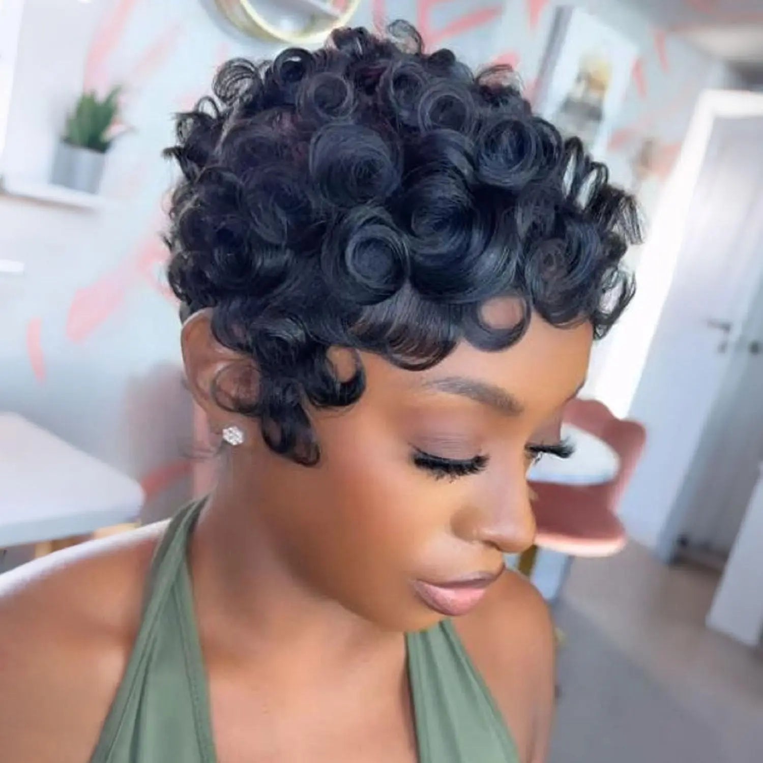 Natural Black Brazilian Curly Pixie Cut Human Hair Wig, Glueless Short Layered Wig With Bangs, Comfortable Breathable Real Human Hair, Easy Wear No Glue Design, Stylish Hairstyle Accessory for Women Daily Party Travel Photogr