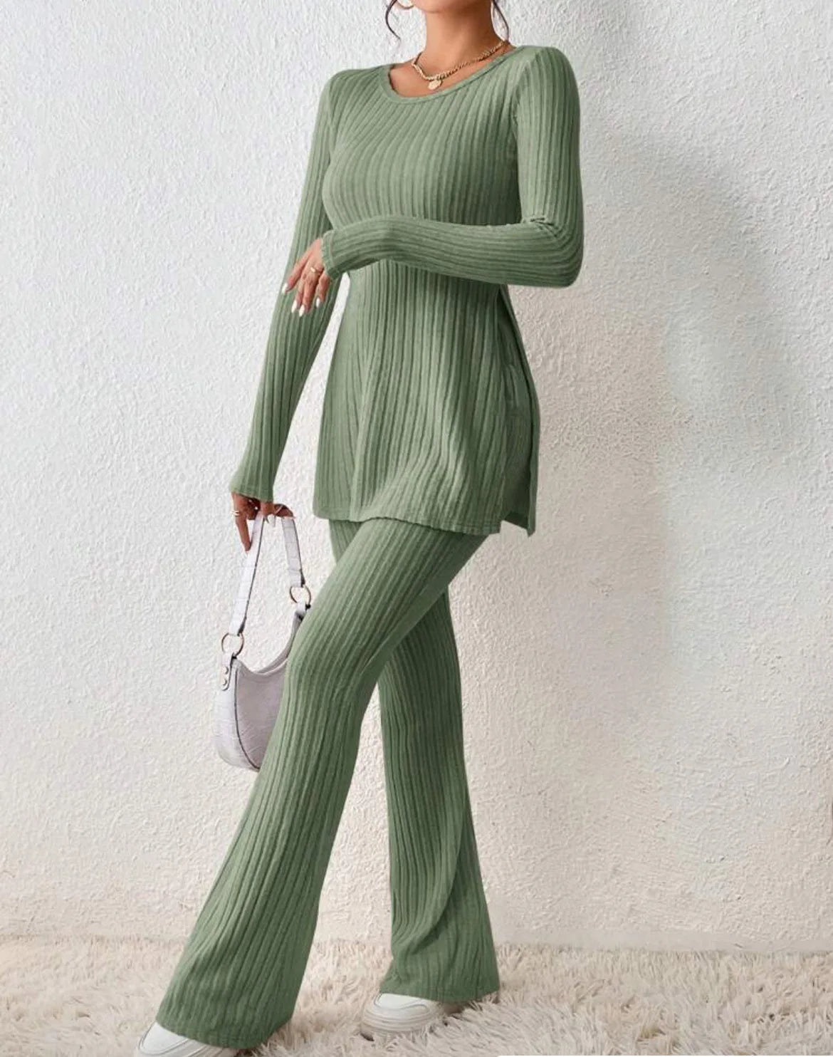 Ropa de Mujer Otoño Invierno Nuevo Estilo Color Sólido Sexy Casual Manga Larga Cuello Redondo Rajado Moda Temperamento Conjunto de Dos Piezas