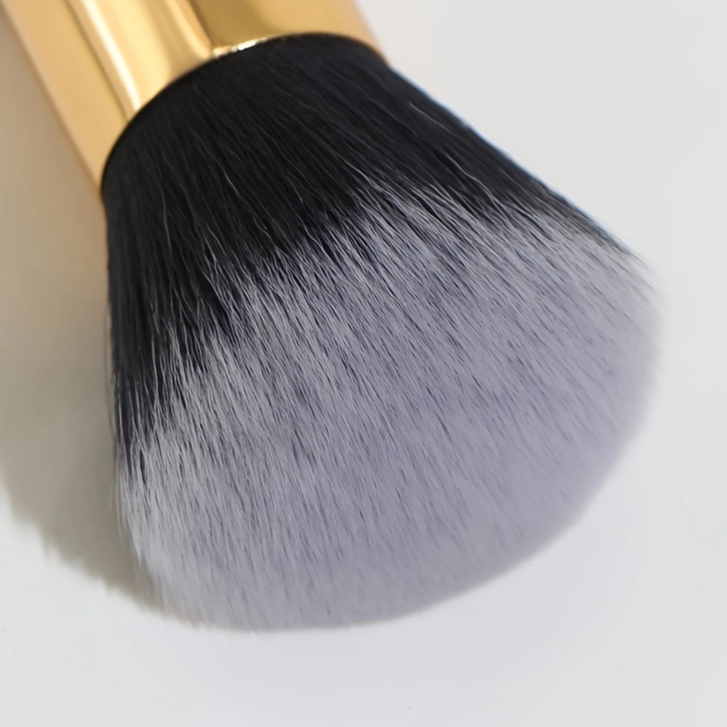 Powder Brush, Soft Long Hair Blush Large Loose Foundation Brush Wet-Dry Cosmetic Tool Beauty Tool For Beginners