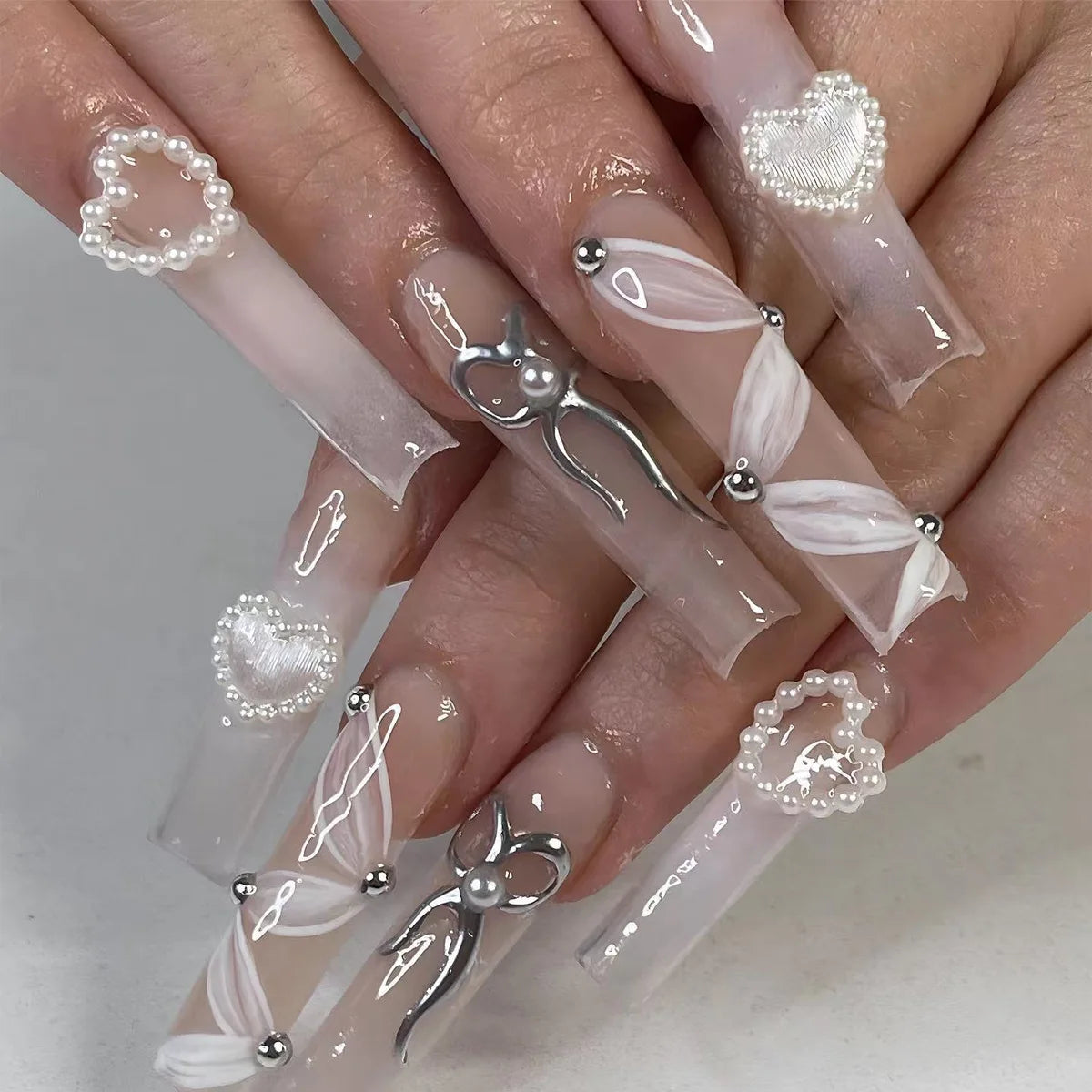 24Pcs Long False Nails Press on Nails Full Cover Butterfly French Coffin Glitter Small Diamonds Wearable Manicure Nail Tips Art