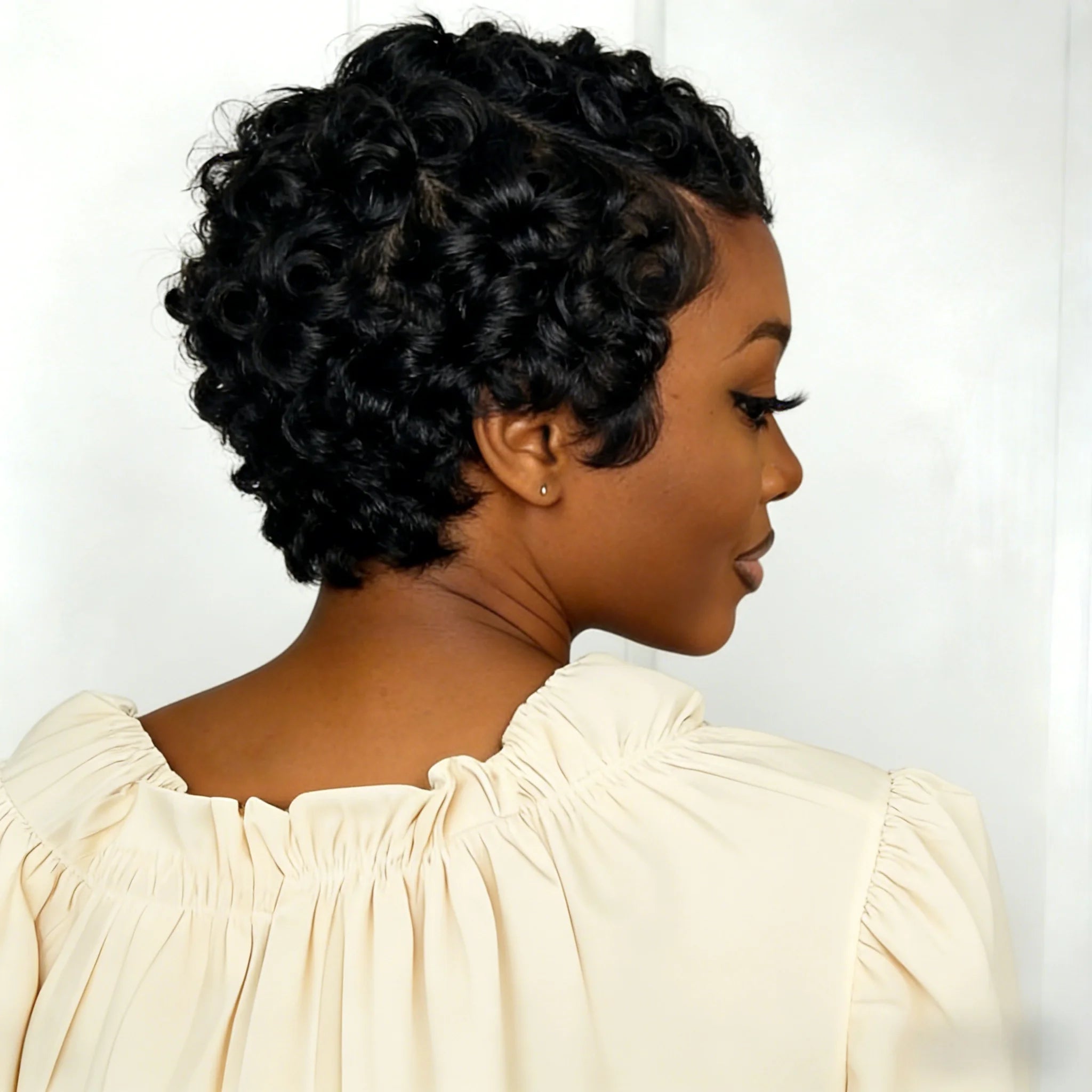 BrazilianHuman Hair Short Pixie Cut Wig Full Machine-Made with Bangs Loose Curl for Women Daily Wear