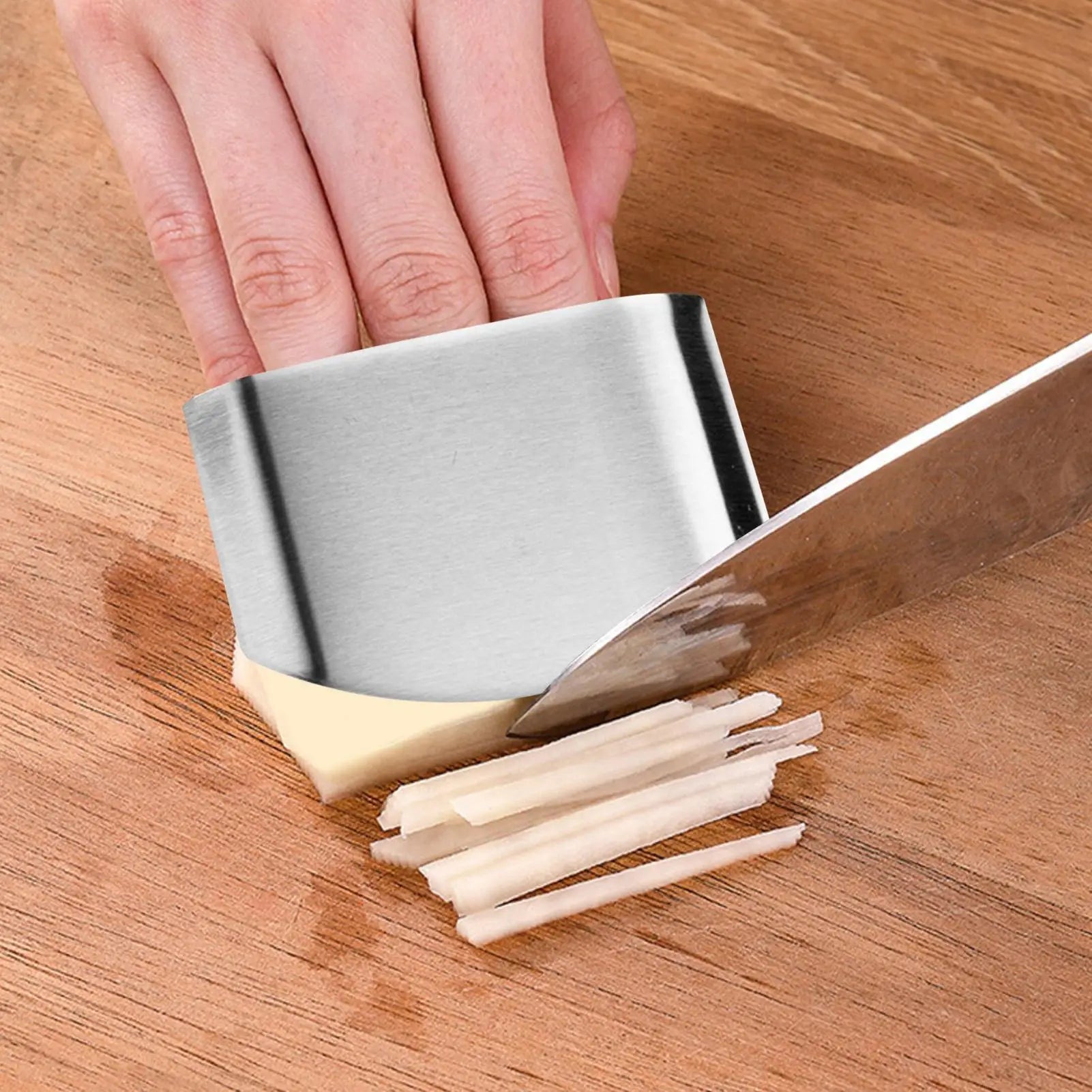 ﻿ Stainless Steel Finger Guards for Cutting, Hand Protector Finger Protector Avoid Injury, Knife Cut Slice Safe Guard