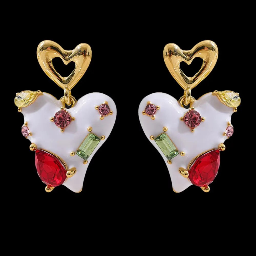 Nuevos exquisitos pendientes de circonita de colores en forma de corazón para mujer, pendientes de esmalte blanco a la moda con temperamento amoroso, joyería de boda