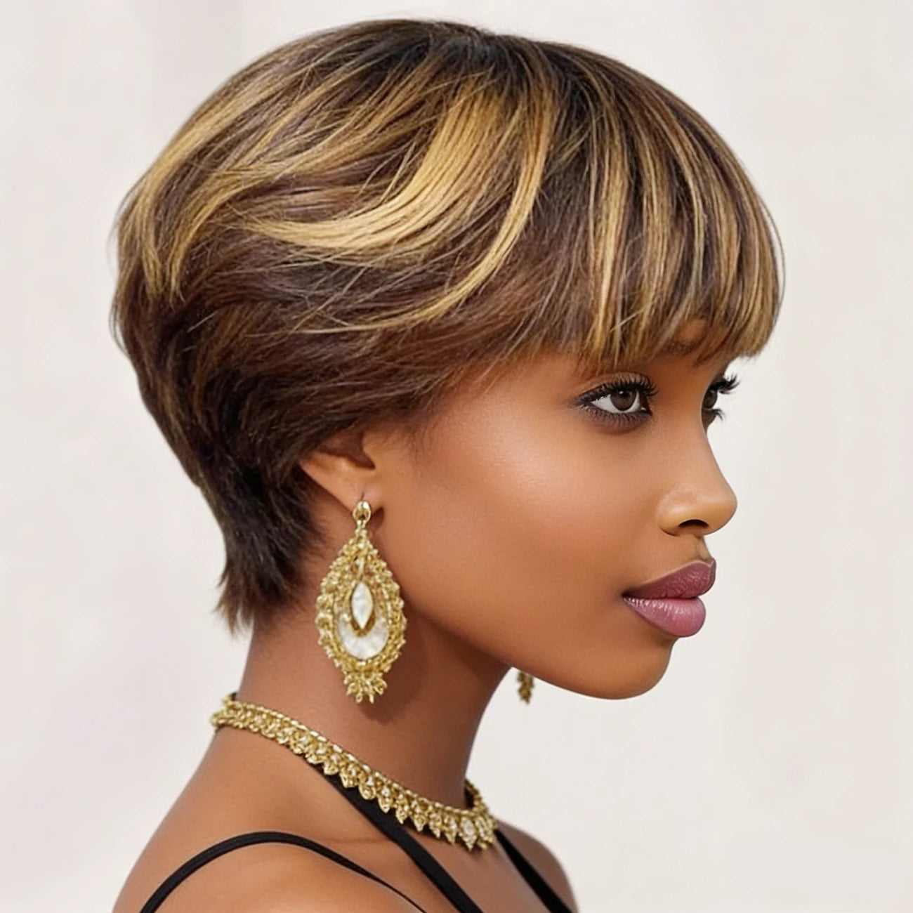 P427 Pelucas de cabello humano con corte Pixie y mechas marrones, cabello Remy, hechas a máquina, aspecto natural, pelucas cortas para uso diario.