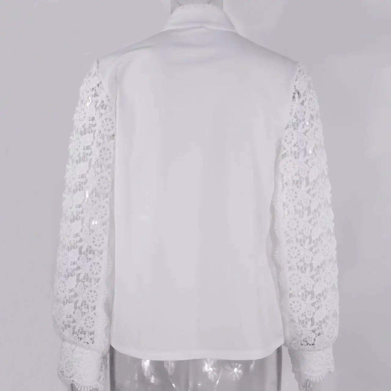 Spring and Summer Fashion New Women's Clothing Design Sense White Lace Long Sleeve Lace Hollowed Western Style Women's Shir