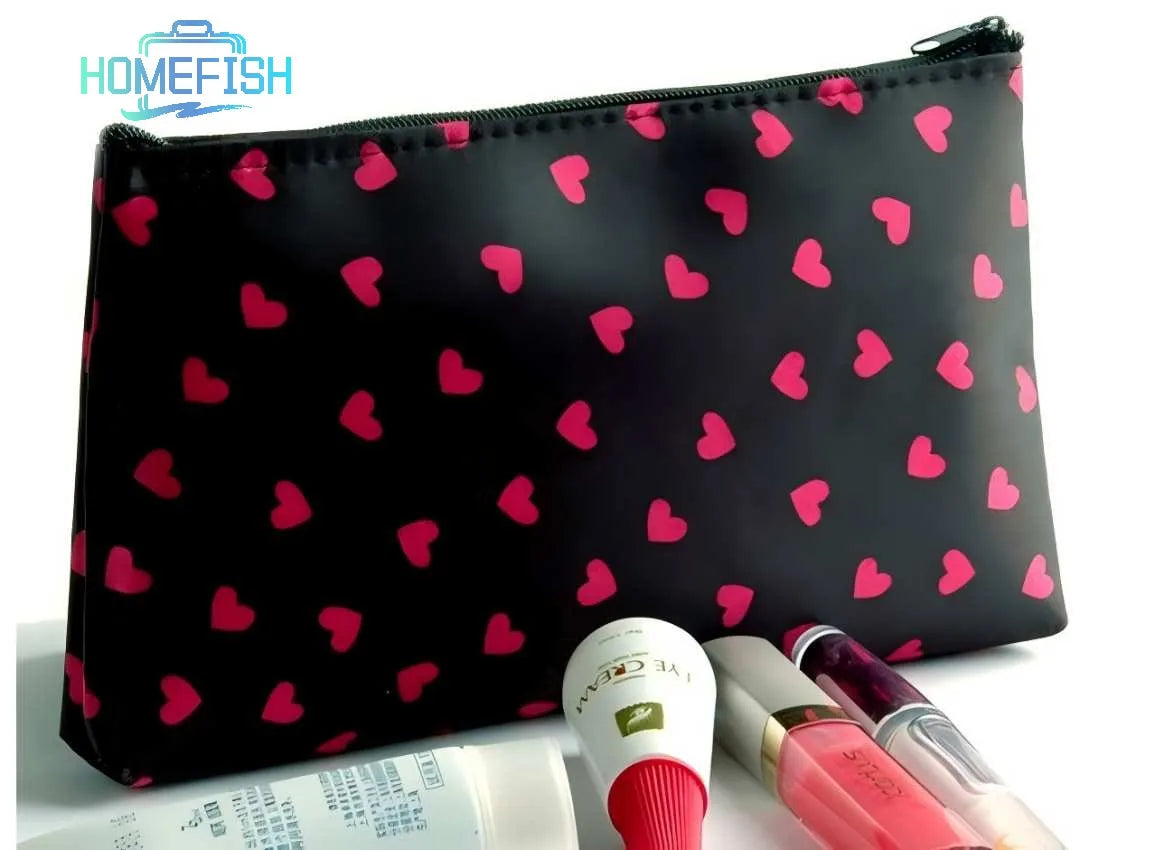 Bolsa de Maquillaje con Cremallera y Patrón de Corazones, Diseño de Moda, Bolsa Multifuncional Usable como Estuche de Cosméticos o Cartera de Viaje/Transporte para Mujeres