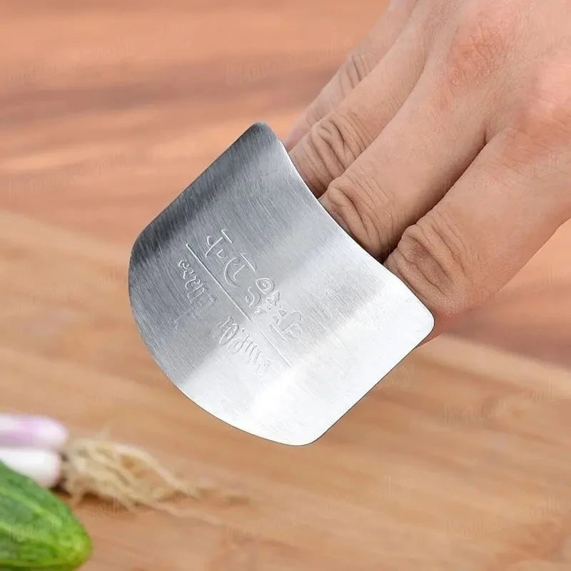 2/4 kitchen multifunctional vegetable cutting and anti cutting stainless steel finger protectors