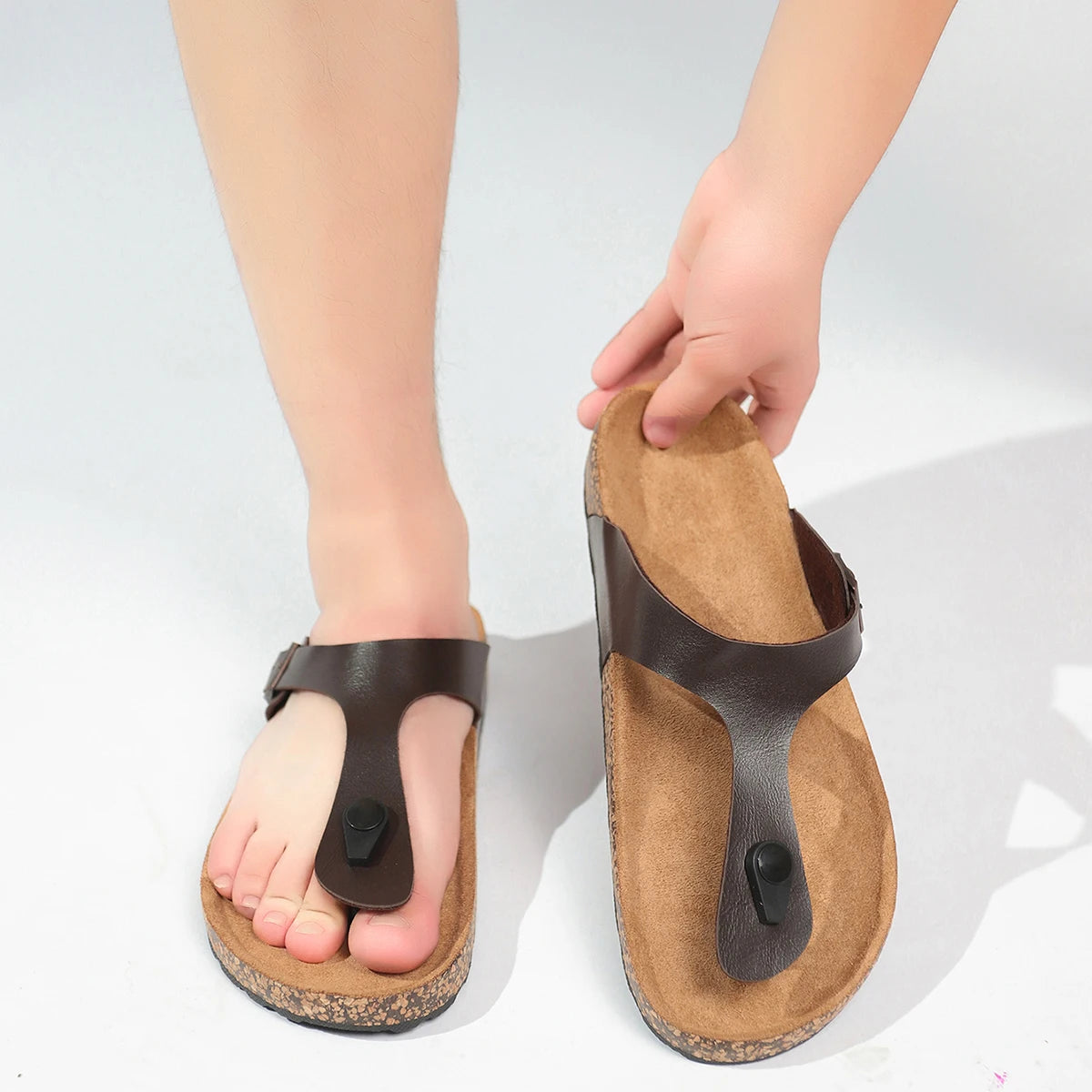 Slippers for Men New Summer Casual Outer Wear Non-Slip Anti-Odor Thick-Soled Sandals Shoes Flip-Flops