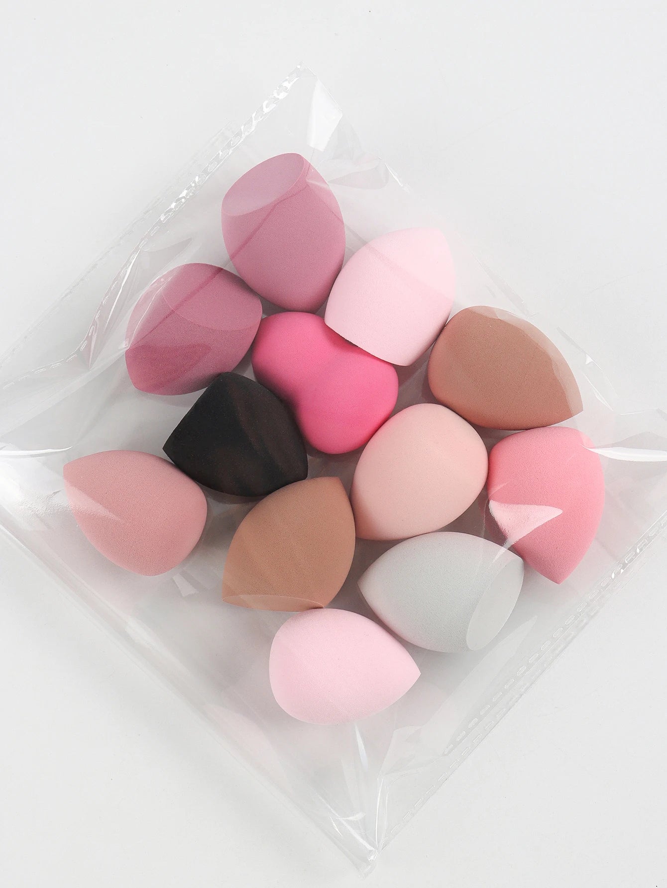 Medium Size Beauty Sponge 6/12/24/36/60 Pieces, Random Color and Shape, Foundation Mixing Beauty Sponge, Liquid, Cream and Powde