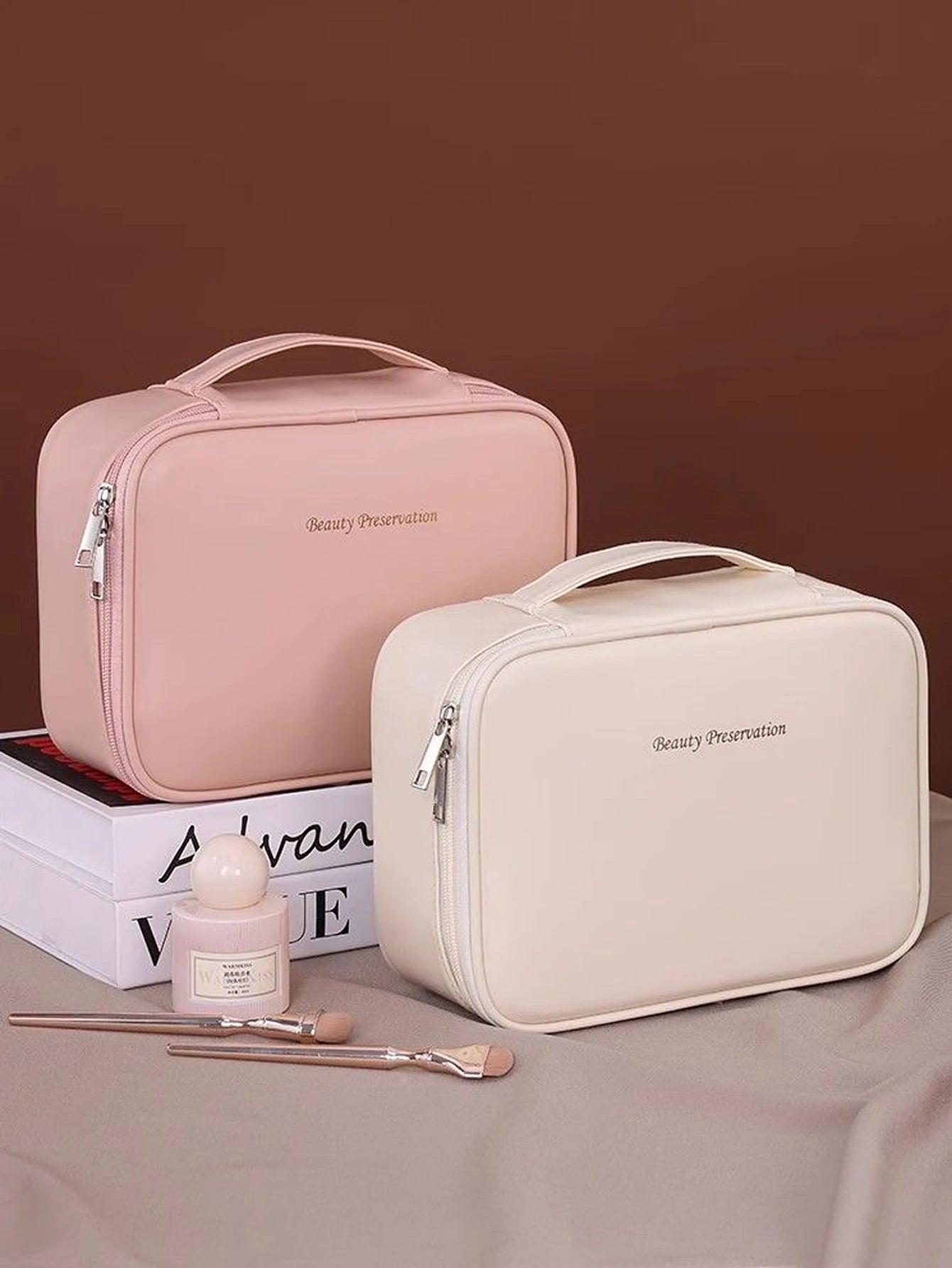 New PU leather makeup bag with large capacity, portable, and high-end outdoor feel, layered and multi-layer waterproof makeup ca