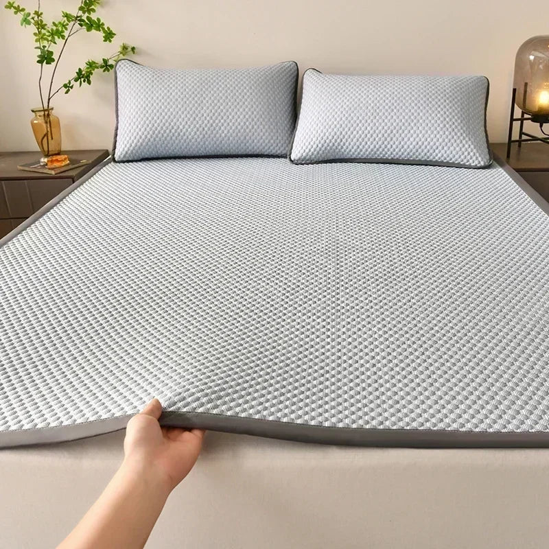 Cooling Mattress Smooth Air Condition Comforter Lightweight Cushion Cool Feeling Fibre Skin-friendly Breathable Mat Pad 1Pc