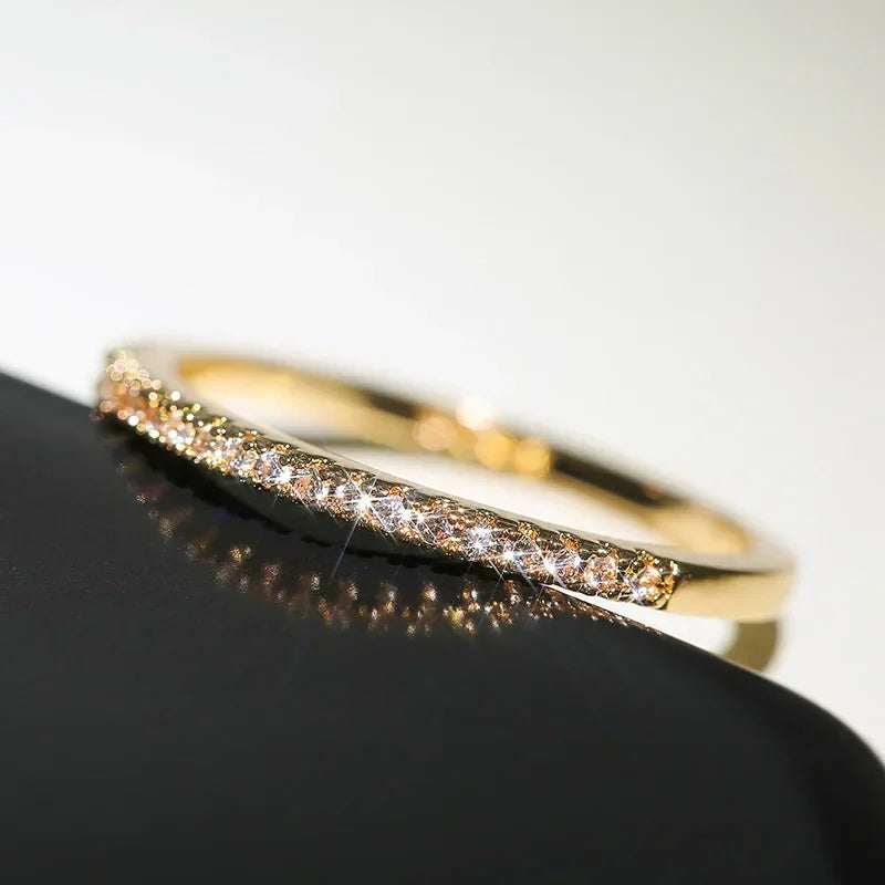 New Small and Niche Design, Simple Single Row Inlaid Zircon Ring, Women's Wedding, Bright Cubic Zircon Women's Ring Jewelry