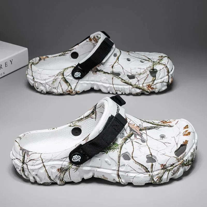 2025Men Slippers High Quality Classic Outdoor Anti-Slip Garden Shoes Lightweight Fashion Casual Sandals Sandals for Men Platform