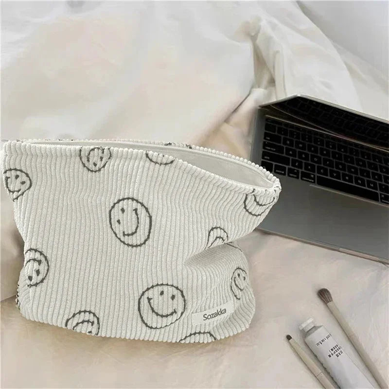 Makeup Bag Large Checkered Cosmetic Bag Capacity Travel Toiletry Bag Cute Makeup Brushes Aesthetic Accessories Storage Bag