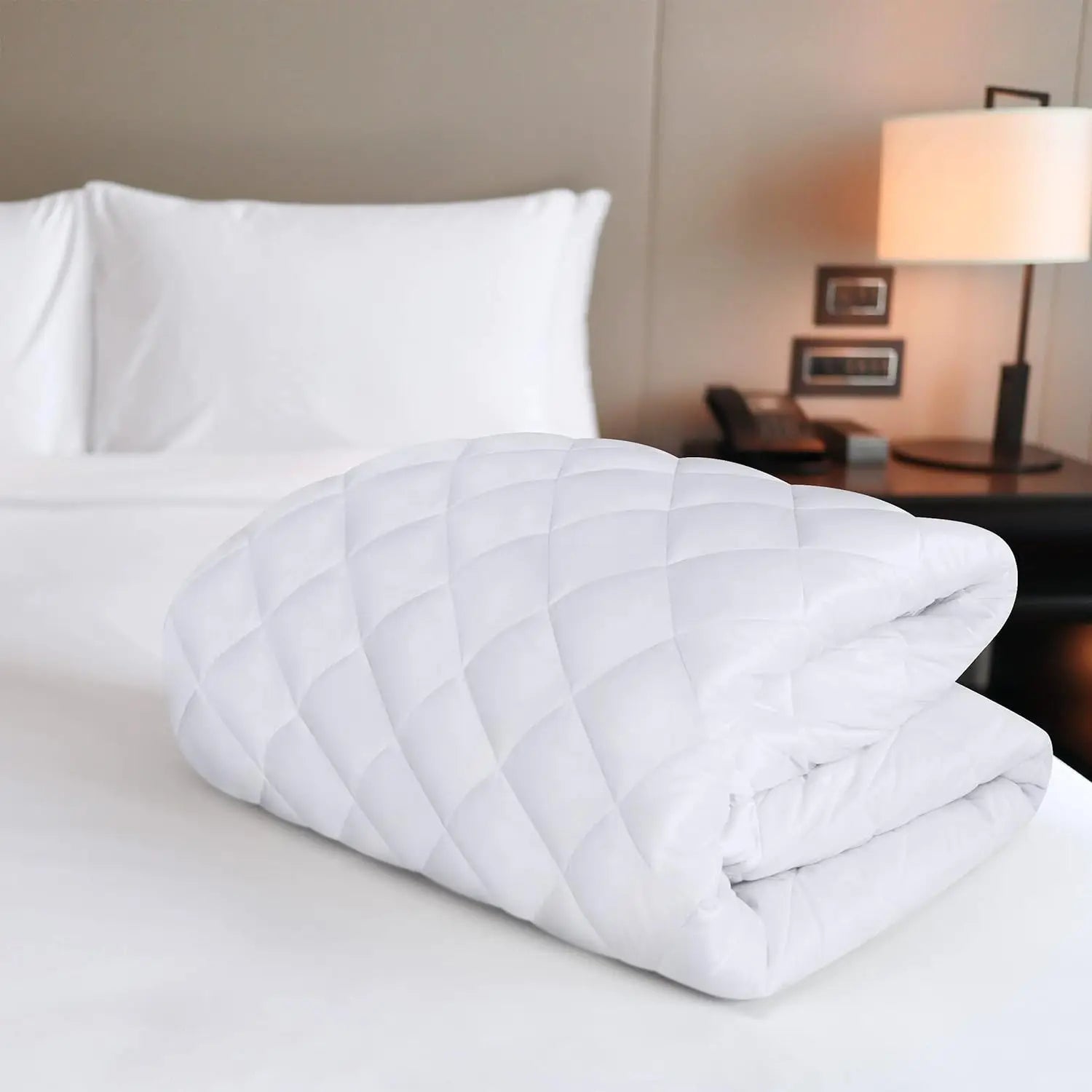 Mattress Protector, Viscose from Bamboo Mattress Pad Ultra Soft Breathable, Noiseless Mattress Cover Fitted 14"-18" Deep Pocket