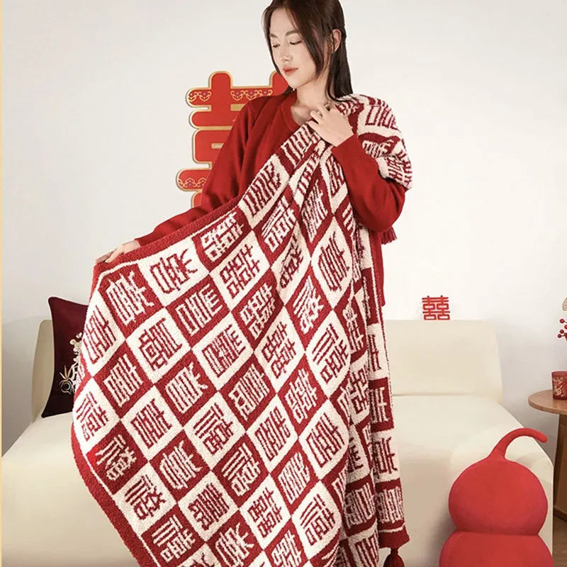 Red Fine Fluff Wedding Blanket Cover Joyful Multi Purpose Keep Warm Sofa Throw Blankets Little Shawl Cushion for Four Seasons