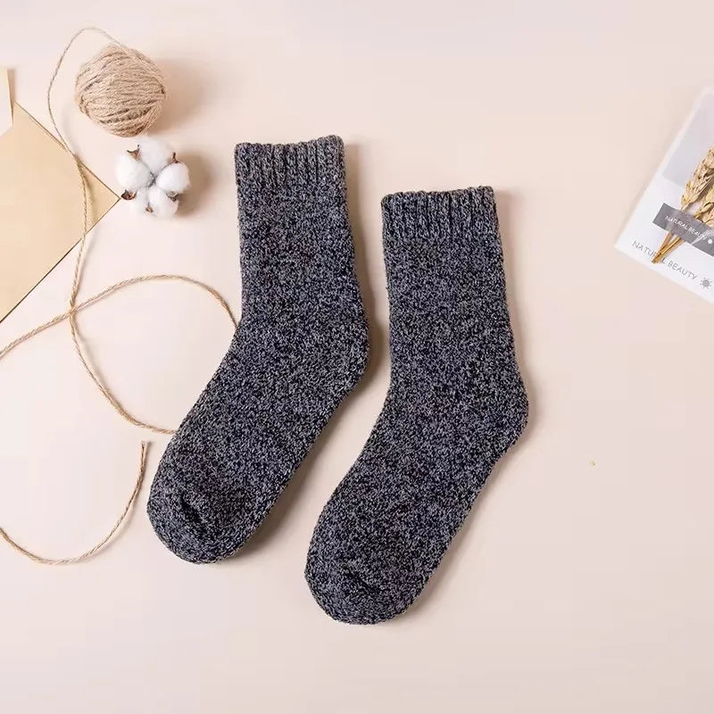 5 Pairs Of Premium Merino Wool Crew Socks For Men And Women Soft Breathable Moisture Wicking For Winter Outdoor Activities