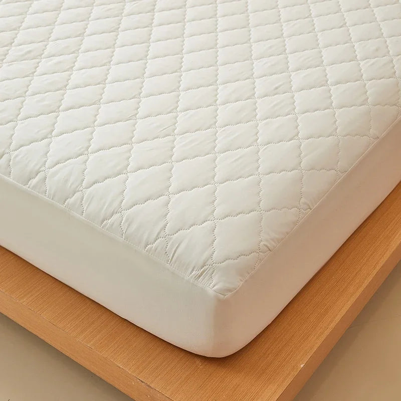 Waterproof Mattress Protector Embossed Bed Mattress Cover Soft Breathable Fitted Mattress Pad Cover 120/150/180/220x200 Washable