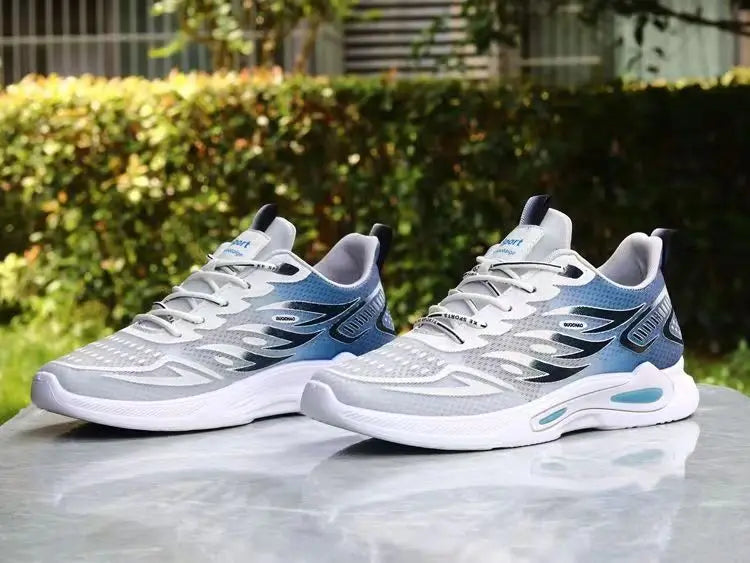 Men's Shoes New Fashion and Trendy Mesh Sports and Casual Shoes Student Soft Sole Comfortable Fashion Men's Running Shoes