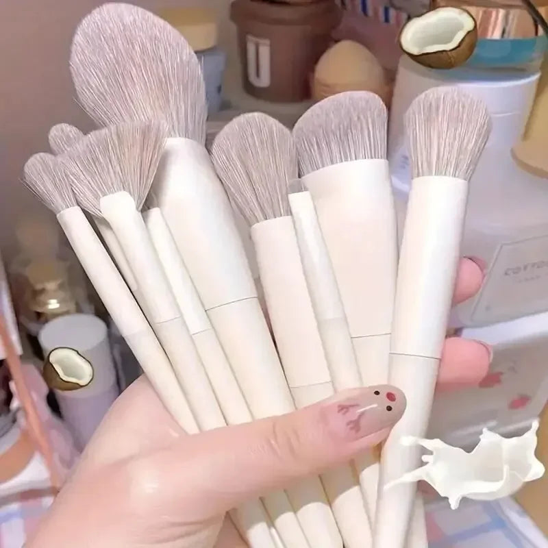10 brochas de maquillaje, fáciles de usar para base, rubor, sombras de ojos, cejas, contorno de labios, rostro. Herramientas de belleza.