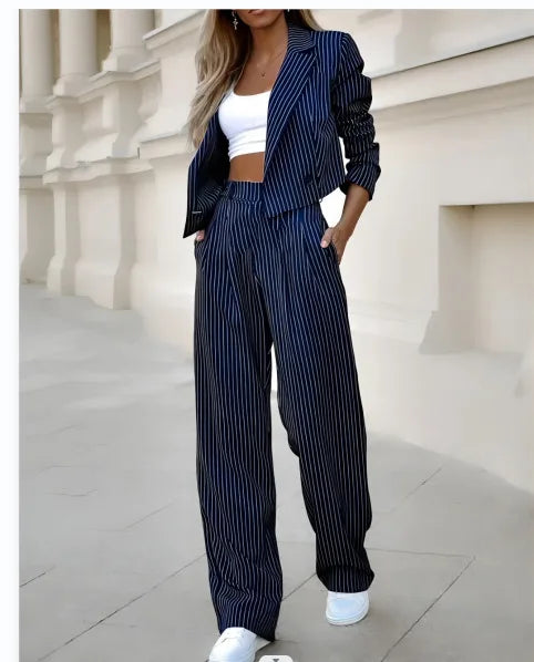 Conjunto de pantalón y chaqueta a rayas casual para mujer, elegante traje de dos piezas con solapa corta y pantalones rectos, nuevos conjuntos a juego para mujer