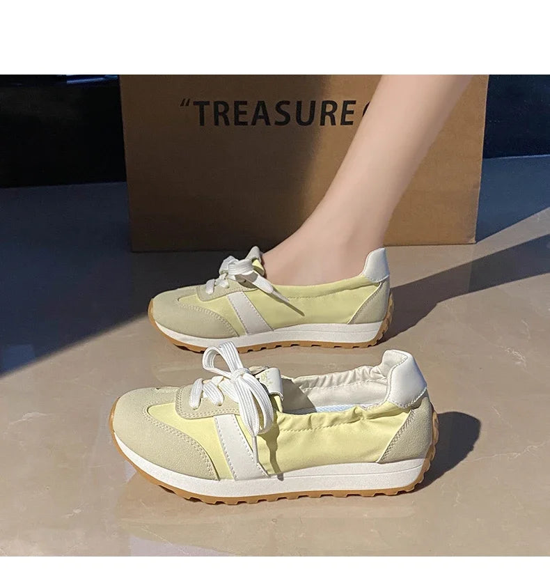 Spring and Summer Women's Casual Flat Shoes Shallow Mouth Canvas Shoes New Women's Lace-up Sports Shoes Comfortable