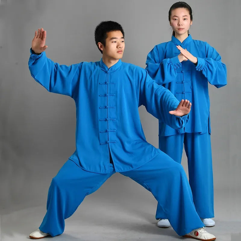 Traje tradicional de Kung Fu y Tai Chi – Gracia, fuerza y equilibrio
