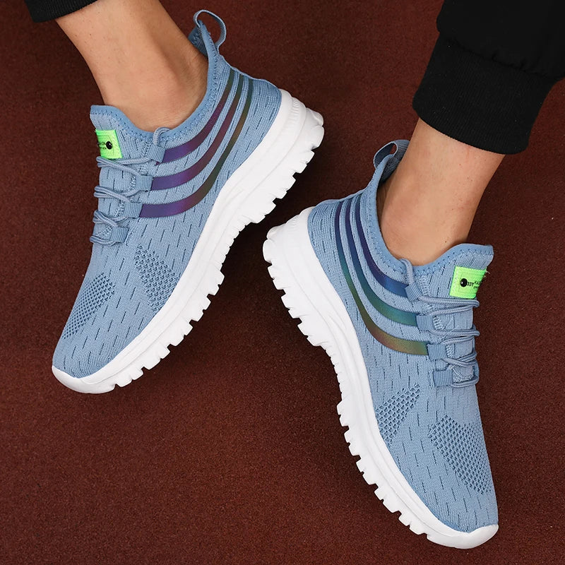 New Men's Casual Shoes Lightweight Breathable Luxurious Brand Comfortable Mesh Flat Shoes Gym Training Running Basketball Shoes