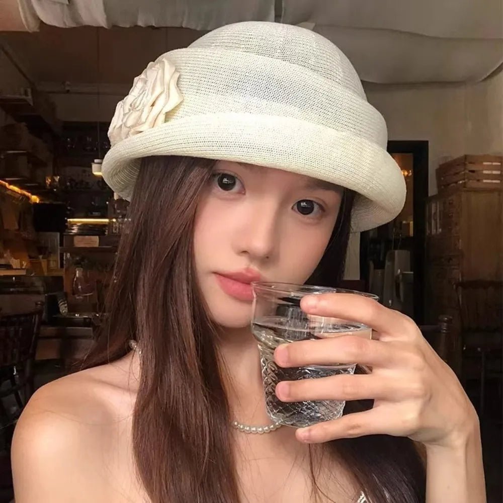 Vintage French Style Camellia Flower Cap Curl Brim Hepburn Floral Bowler Hat Elegant British Women's Formal hat Lady