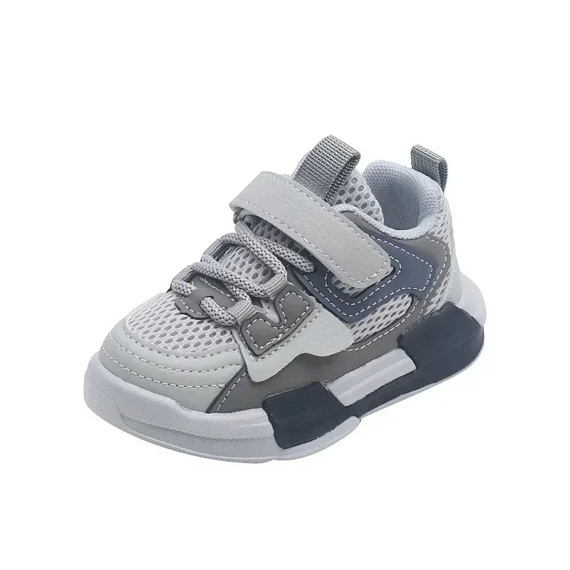Kids Sports Shoes New Boy' Soft Sole Antiskid Shoes 1-3Year Old Tide Comfortable Sandals for Boy Baby Casual Shoes Kids Sneakers