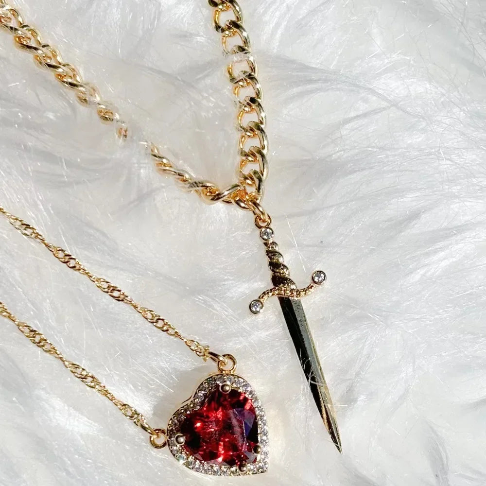 Collar de corazón y espada Collares para parejas Anillo de cristal de circonita Pulsera Conjunto de joyas para regalos románticos del Día de San Valentín