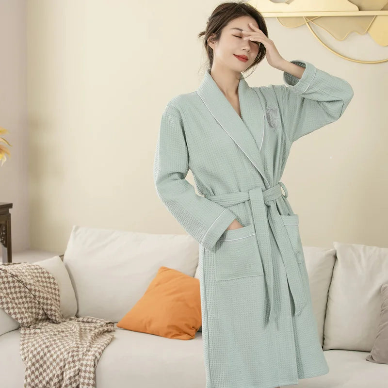 Top Quality Autumn Winter Bathrobes Couple Towel Terry Cotton Robe Men's Elegant Five-star Hotel Home Wear Bath RobeAbsorb Water