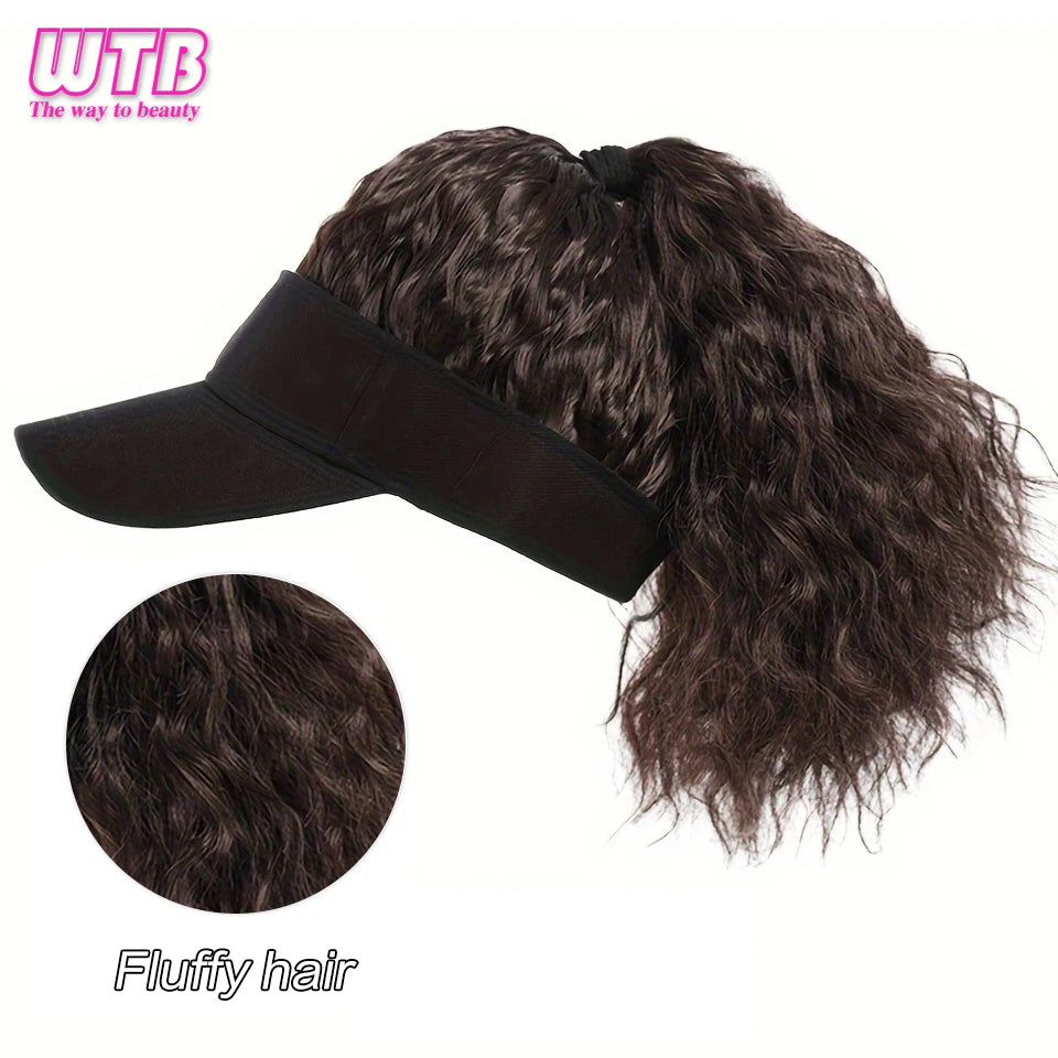 Peluca con gorra y coleta rizada