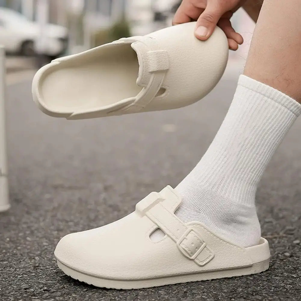 Sabots d'infirmière pour femmes EVA, chaussures décontractées, confortables, à séchage rapide, antidérapantes, respirantes et légères, idéales pour une utilisation à l'hôpital