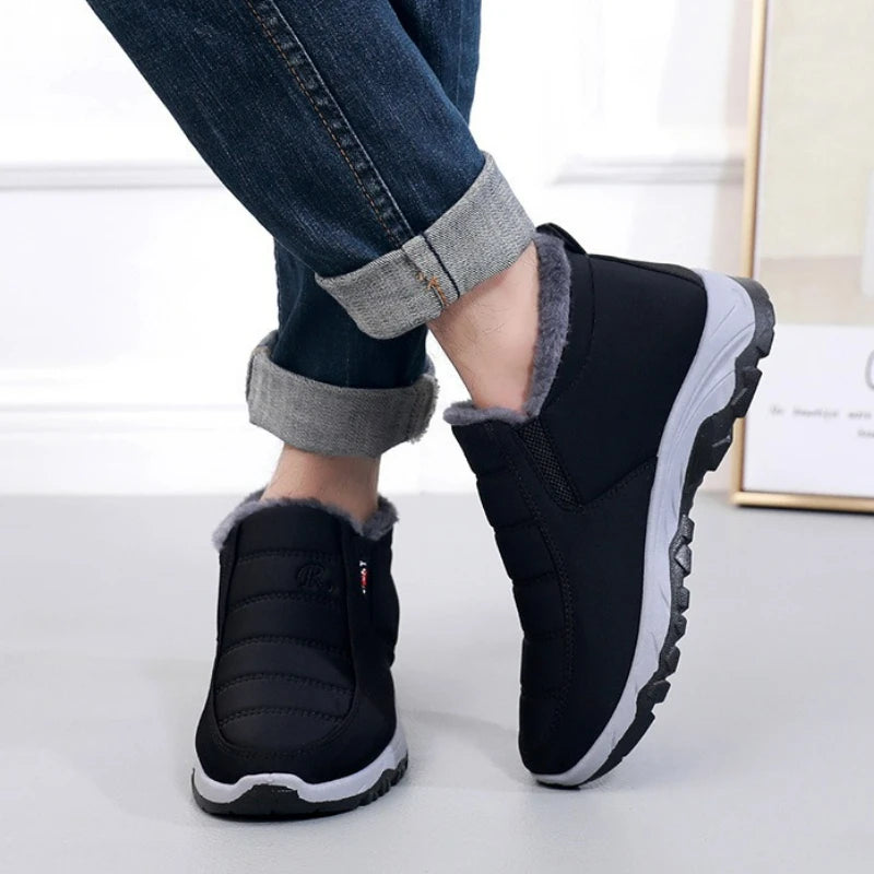 Chaussures d'hiver pour couple, bottes de neige chaudes et moelleuses, tendance, décontractées, en coton, confortables, à enfiler, pour homme et femme