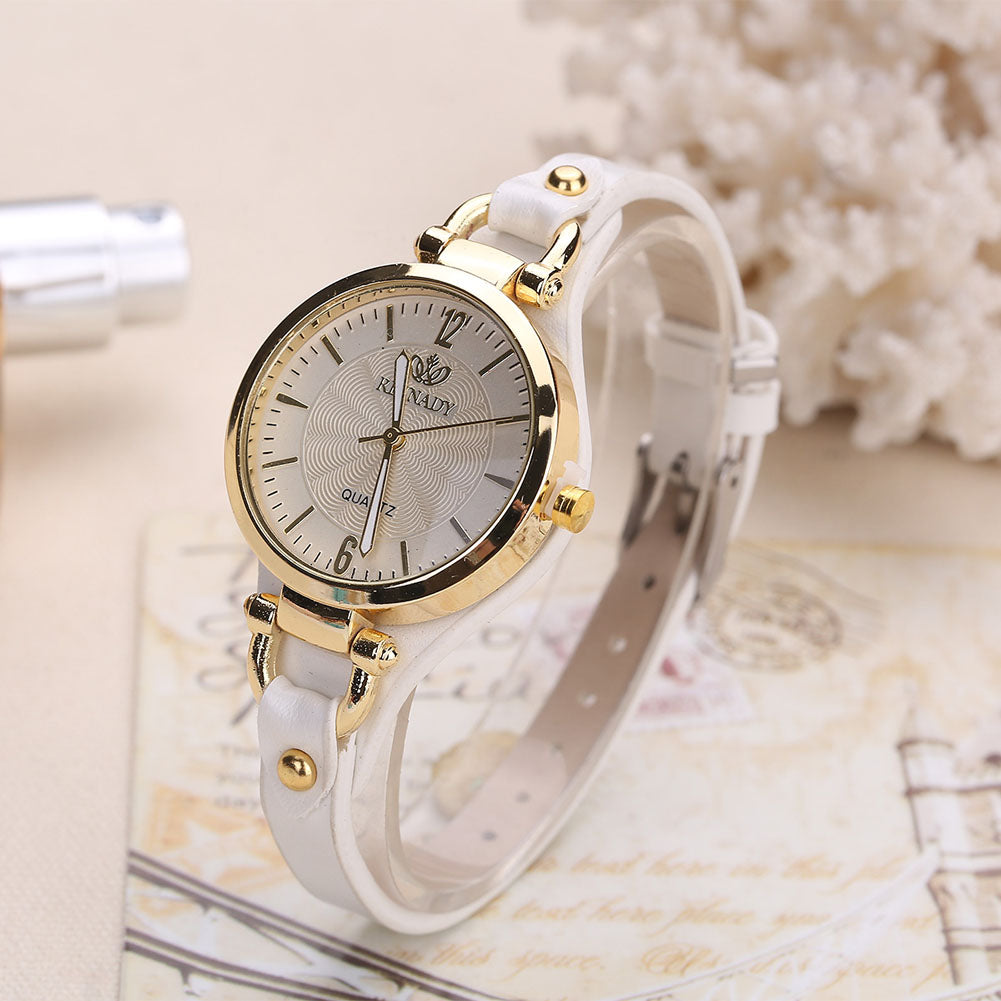 Fashion Women Casual Watches Round Dial Rivet PU Leather Strap Wristwatch Ladies Analog Quartz Watch Gifts Accessories