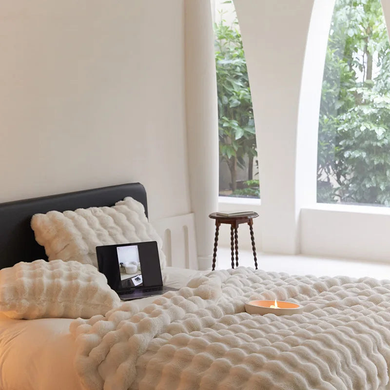 Fur Blanket for Winter Luxury Warmth Super Comfortable Blankets for Beds High-end Warm Winter Blanket for Sofa
