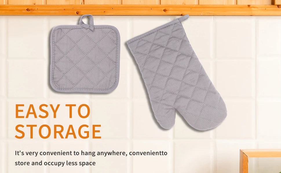 Ensemble de quatre gants de cuisine isolés et résistants à la chaleur, gants de four à micro-ondes, gants de cuisine isolés, ustensiles de cuisson